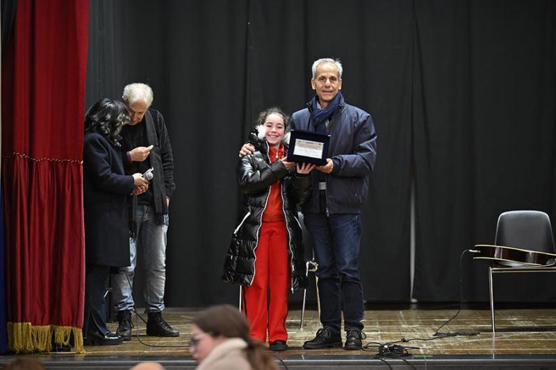 0320250208Lapiazzalascuolaparolacantata 0320250208Lapiazzalascuolaparolacantata